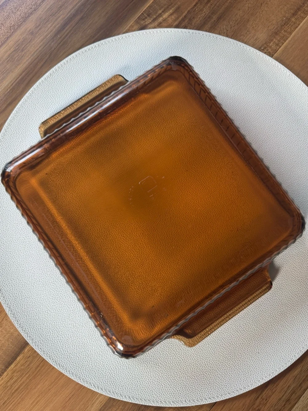 Vintage Anchor Hocking Amber 1.5 Qt Glass Baking Dish